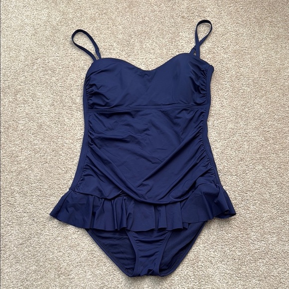 Tommy Bahama Sweetheart Neck Skirted Ruffle Navy Blue One Piece Swimsuit Size 12 - Picture 1 of 9